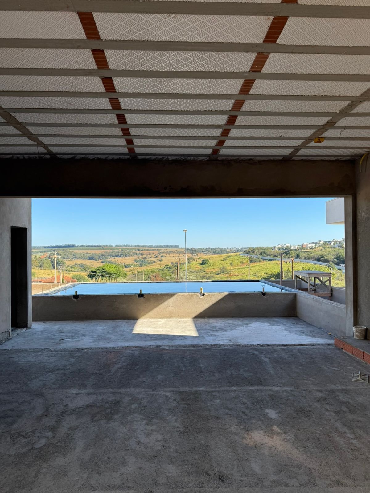 Área de Lazer com Piscina – Julho